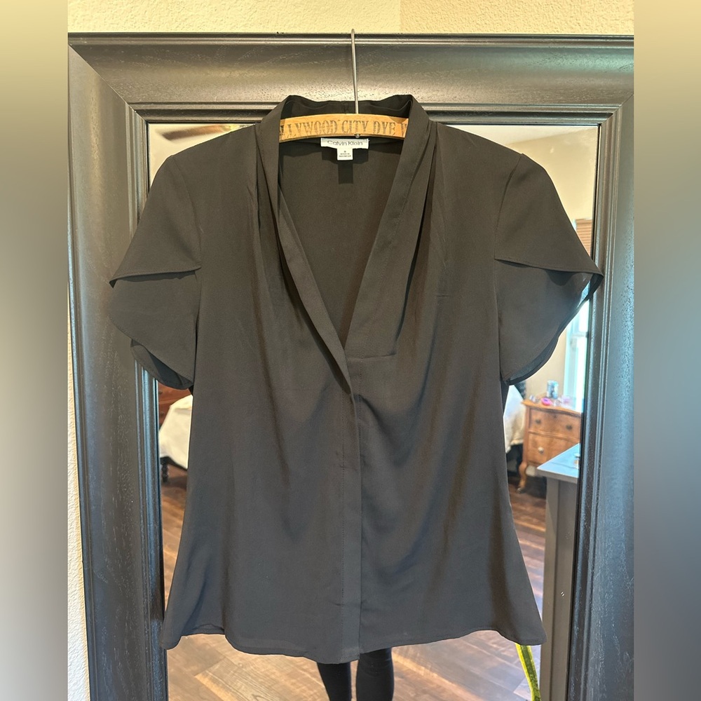 Calvin Klein Black V-Neck Short Sleeve Top